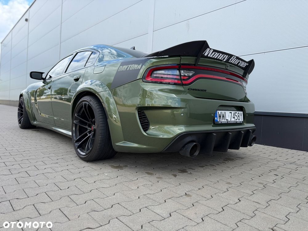 Dodge Charger 5.7 R/T Daytona - 13