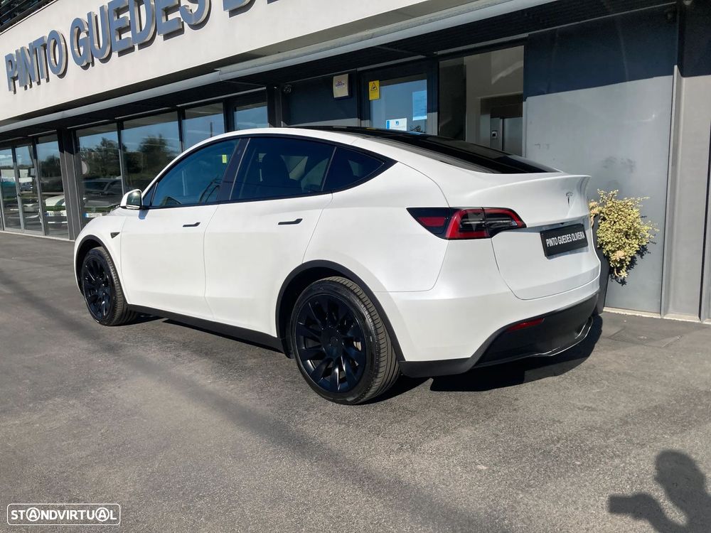 Tesla Model Y RWD - 6