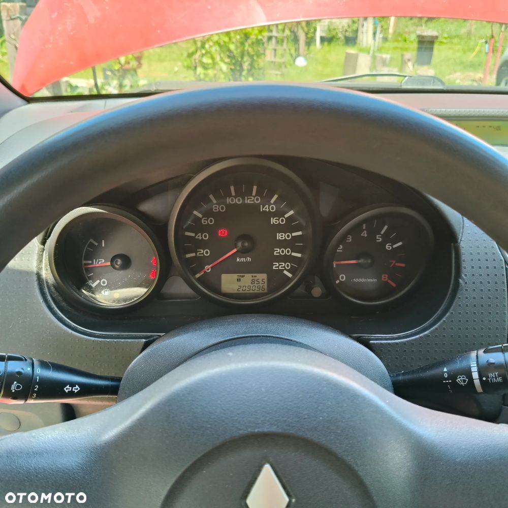 Mitsubishi Colt - 4
