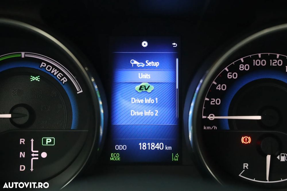 Toyota Auris 1.8 L VVT-i Hybrid Sol - 29