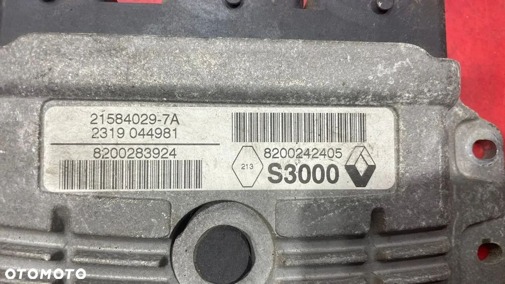 STEROWNIK KOMPUTER SILNIKA RENAULT MEGANE 8200242405 - 2