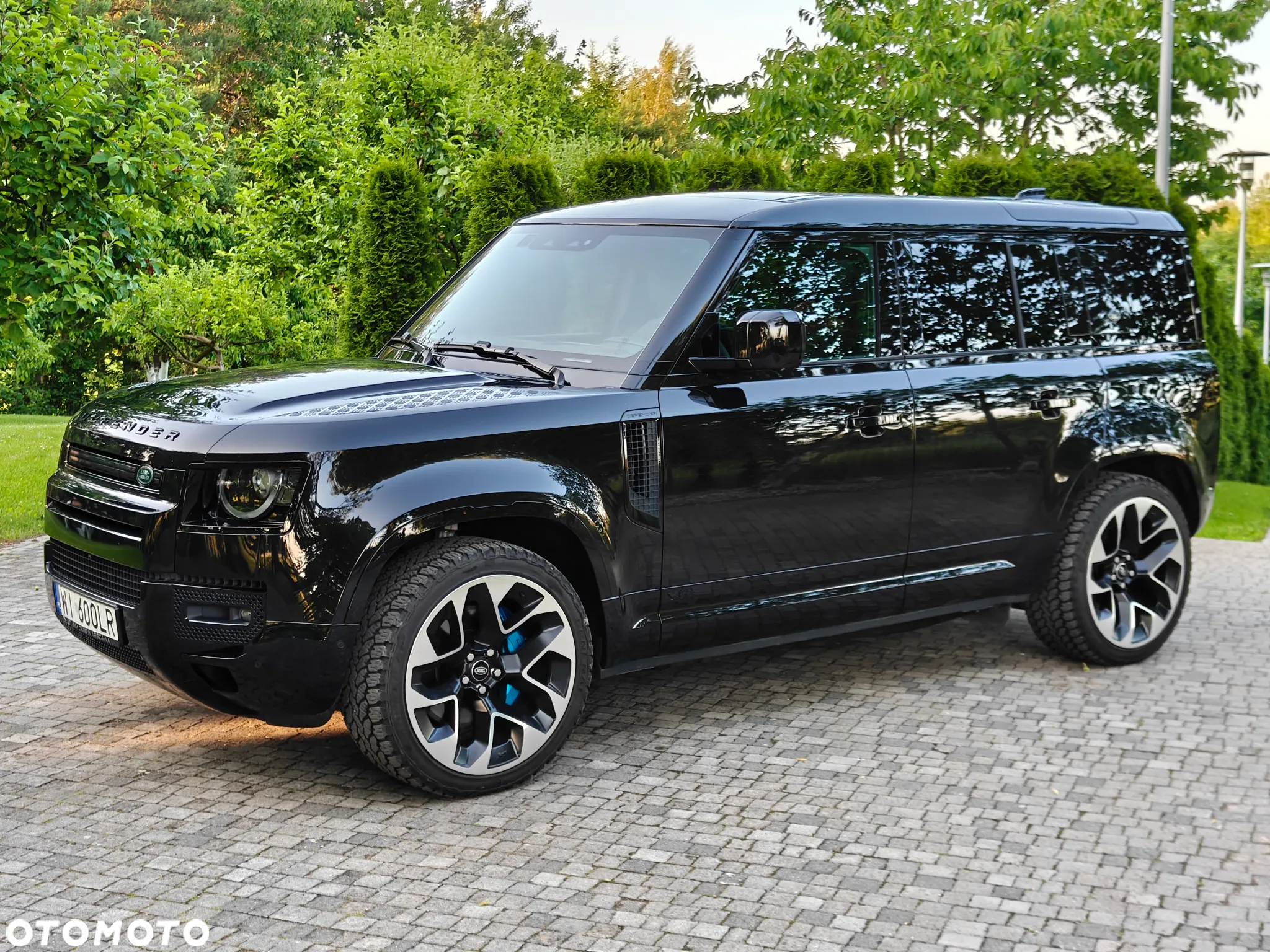 Land Rover Defender 110 5.0 P525 V8 Carpathian Edition - 3