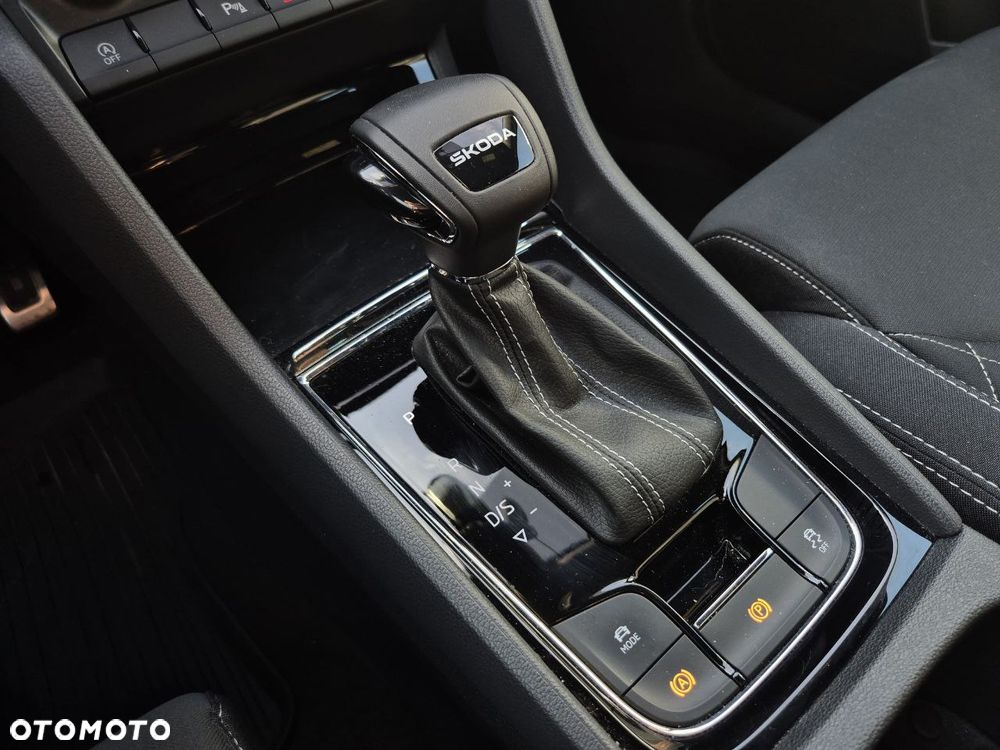 Skoda Karoq 1.5 TSI ACT Sportline DSG - 15