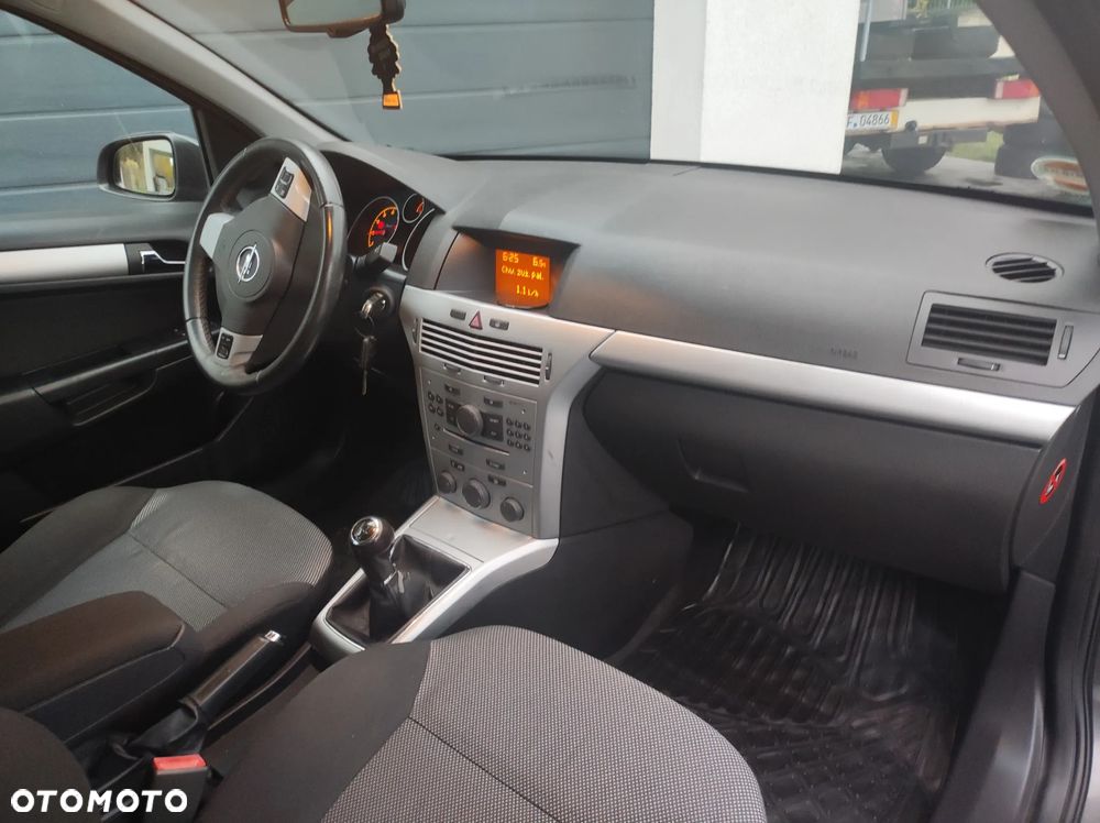 Opel Astra 1.6 Edition - 9