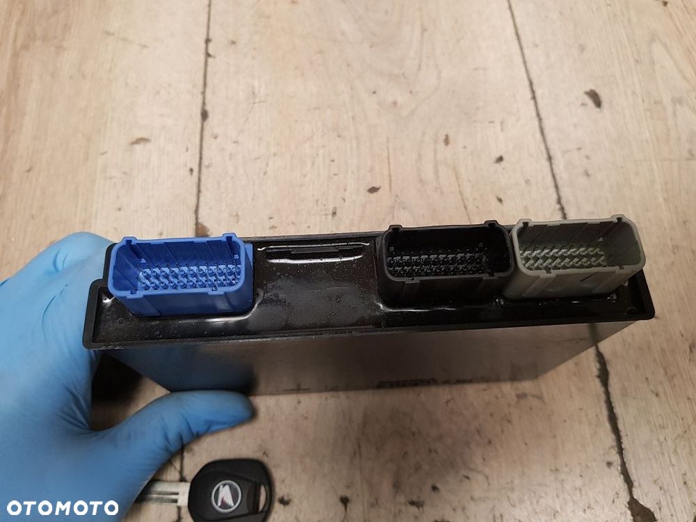 Moduł zapłonowy ECU klucz Honda VFR 1200 F  38770-MGE-D11 - 5