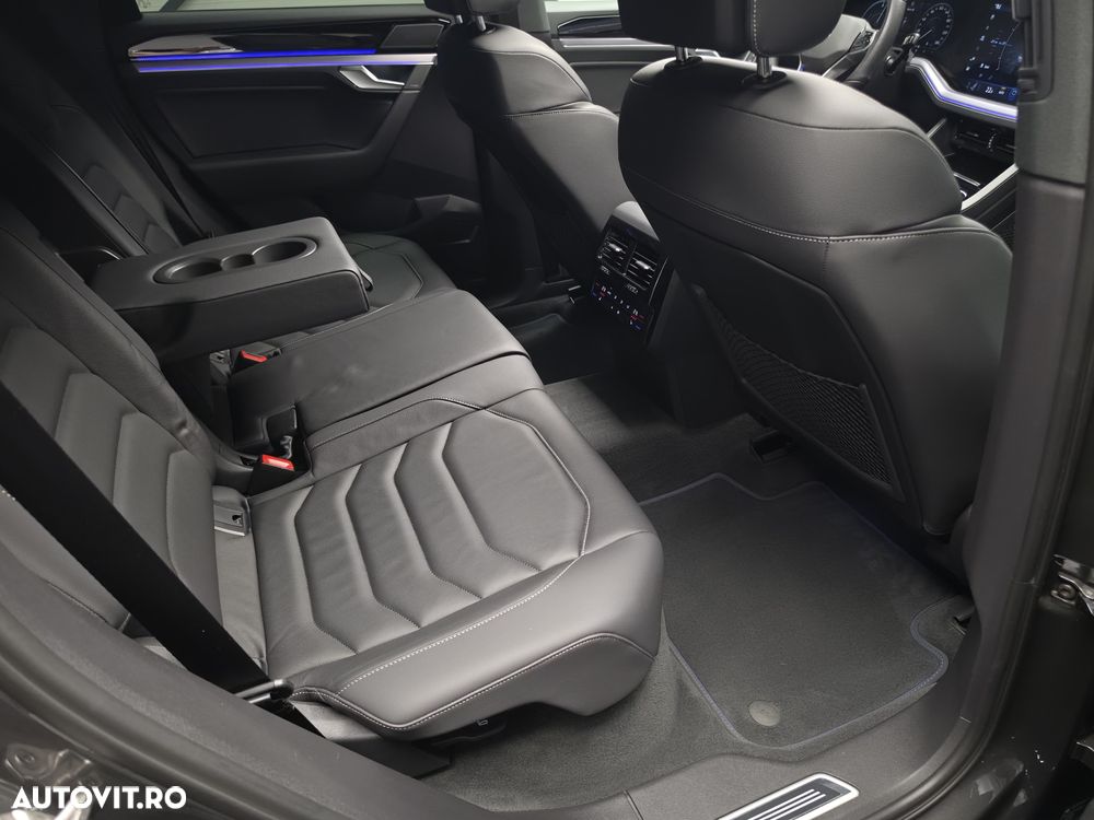 Volkswagen Touareg 3.0 V6 e-Hybrid 4Motion Aut. R - 27