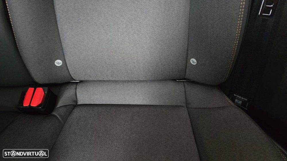 Volvo V40 2.0 D2 Momentum Geartronic — fotografia 59