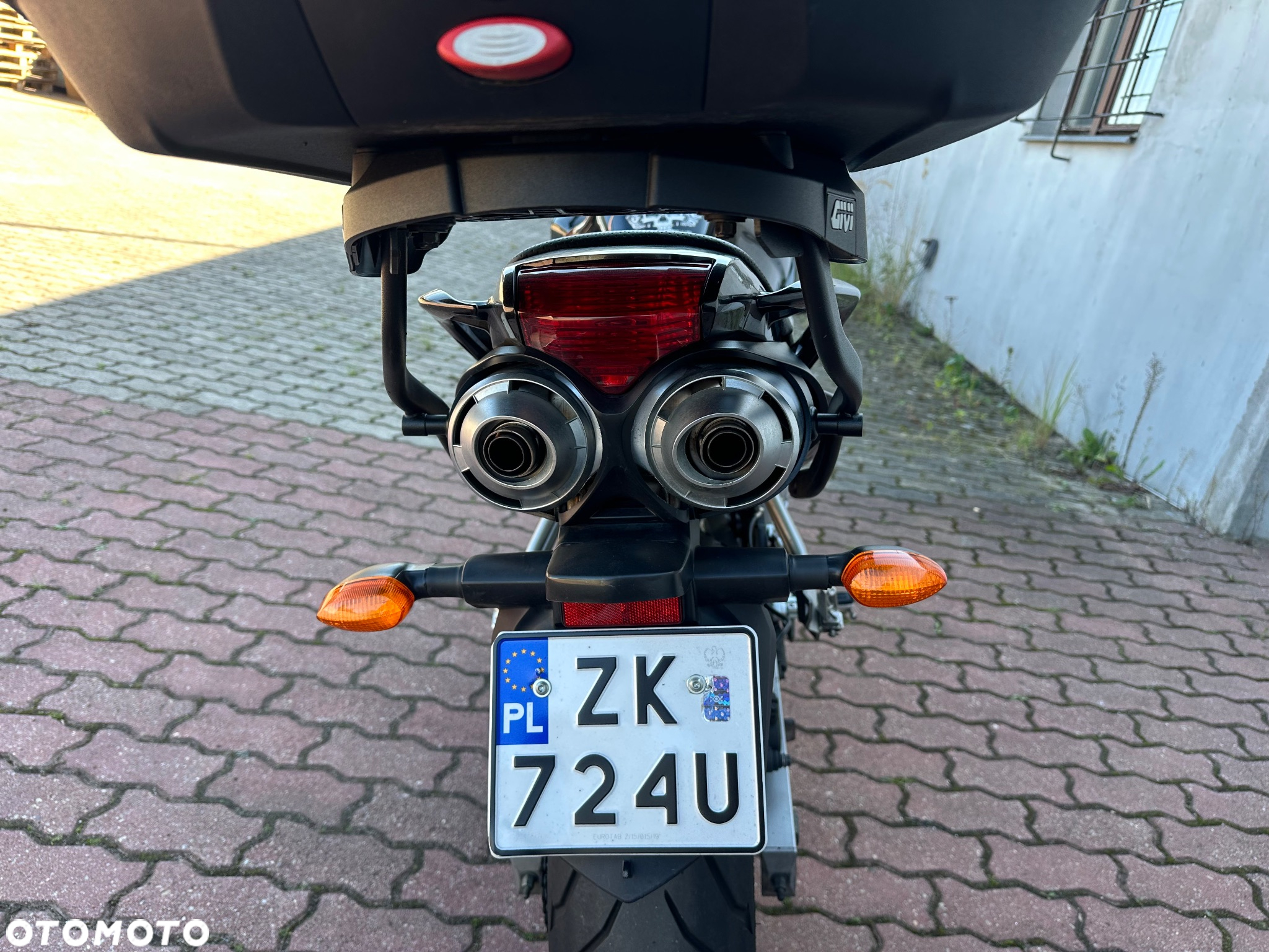 Yamaha FZ6 - 25