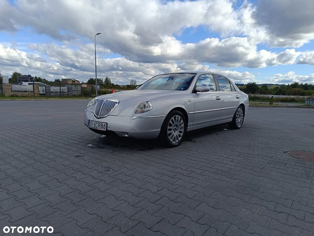 Lancia Thesis - 1