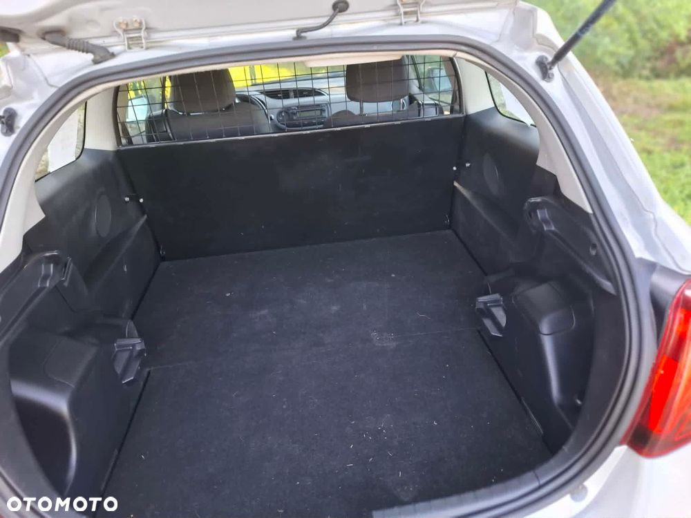 Toyota Yaris 1.33 Active EU6 - 6