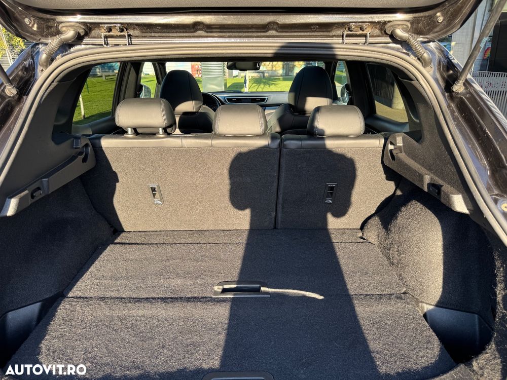 Nissan Qashqai 1.3 DIG-T DCT TEKNA - 18