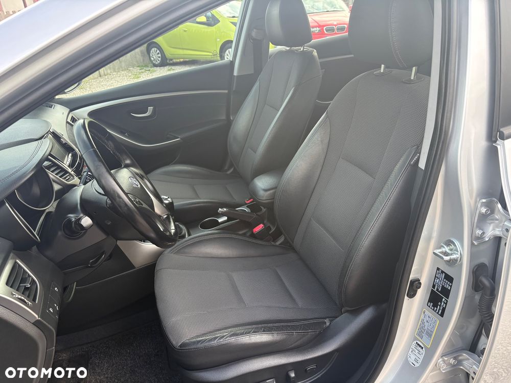 Hyundai i30 1.4 CRDi Intro Edition - 21