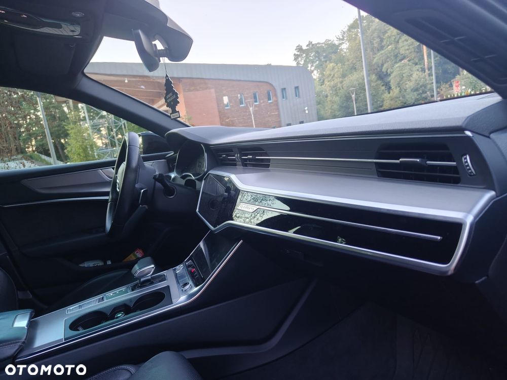 Audi A6 Avant - 26