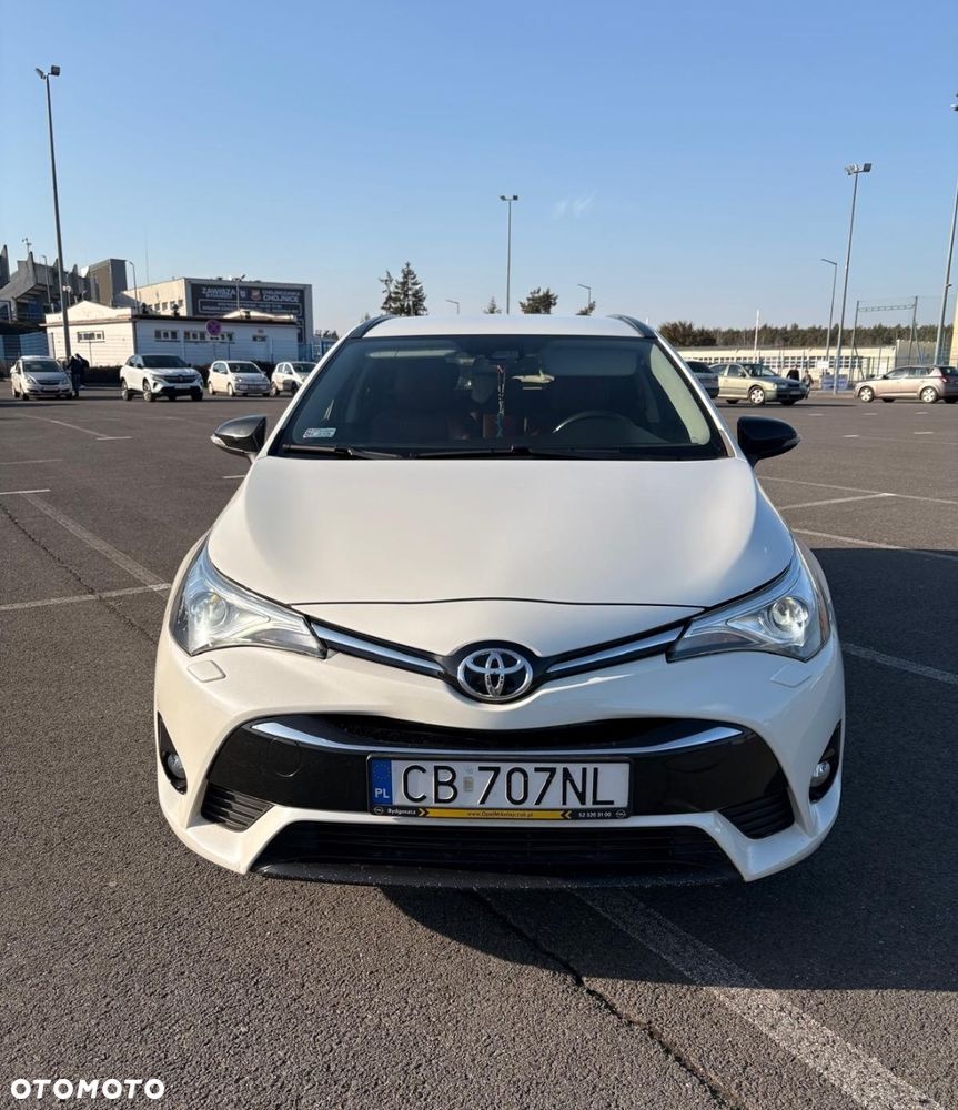 Toyota Avensis 1.8 Selection MS - 2