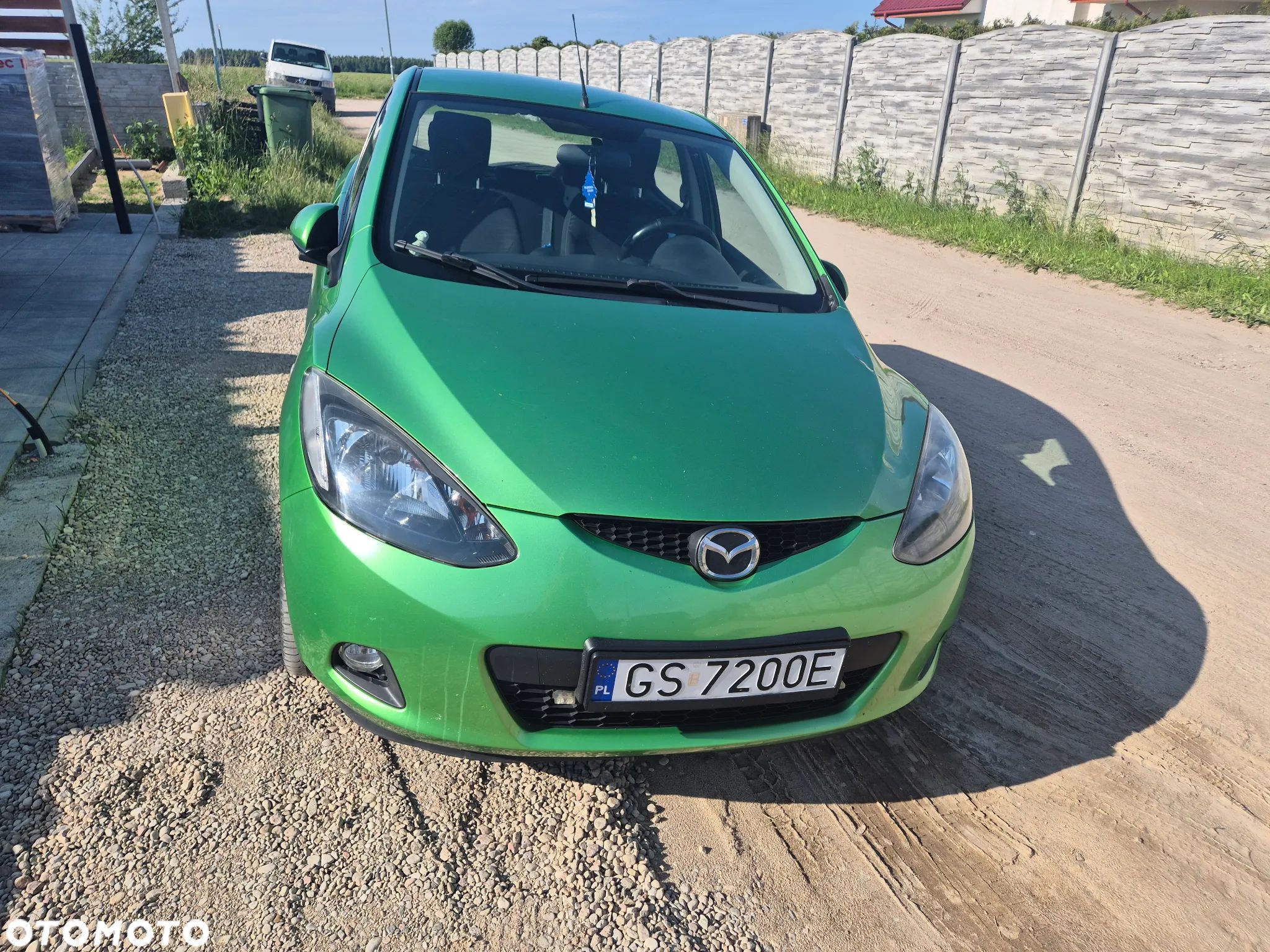 Mazda 2 - 1