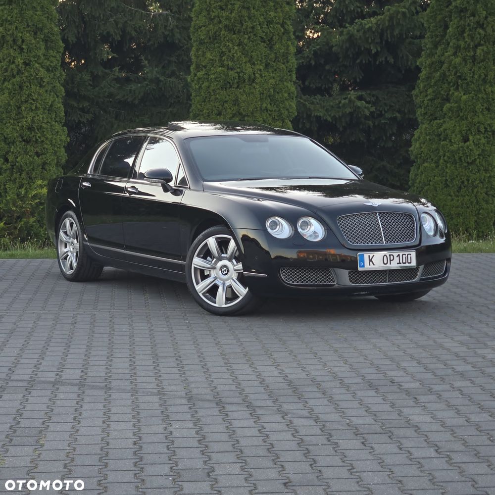Bentley Flying Spur - 4
