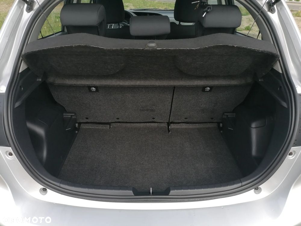 Toyota Yaris 1.0 Active - 21