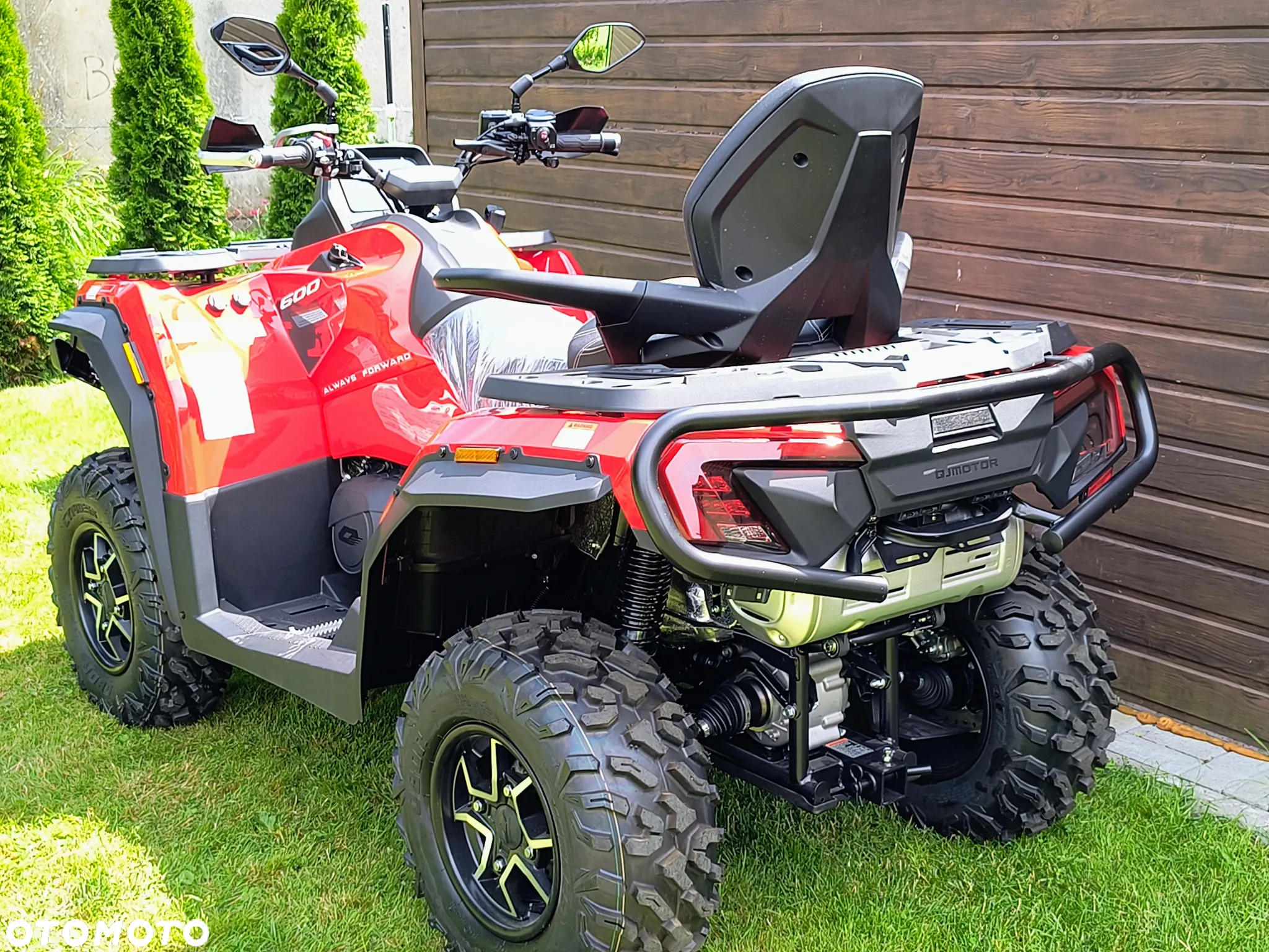 QJMOTOR SFA 600