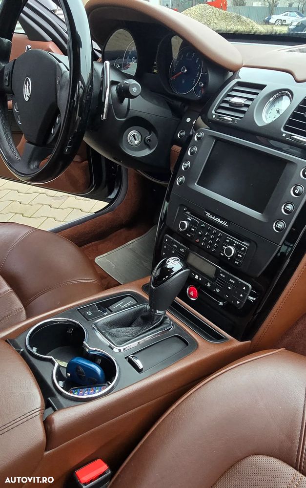 Maserati Quattroporte Automatic - 11