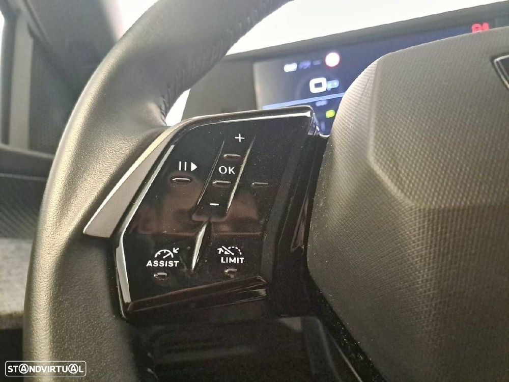 Peugeot 5008 1.2 Hybrid Allure e-DCS6 - 16