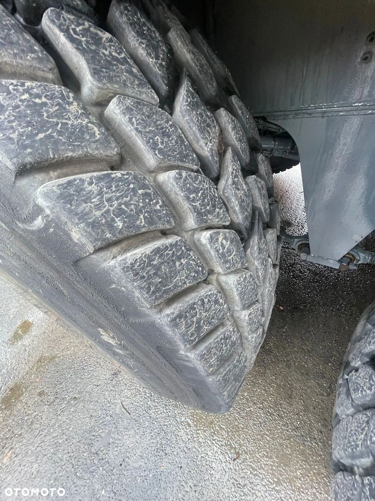 Liebherr LTM 1100-4.2 - 6