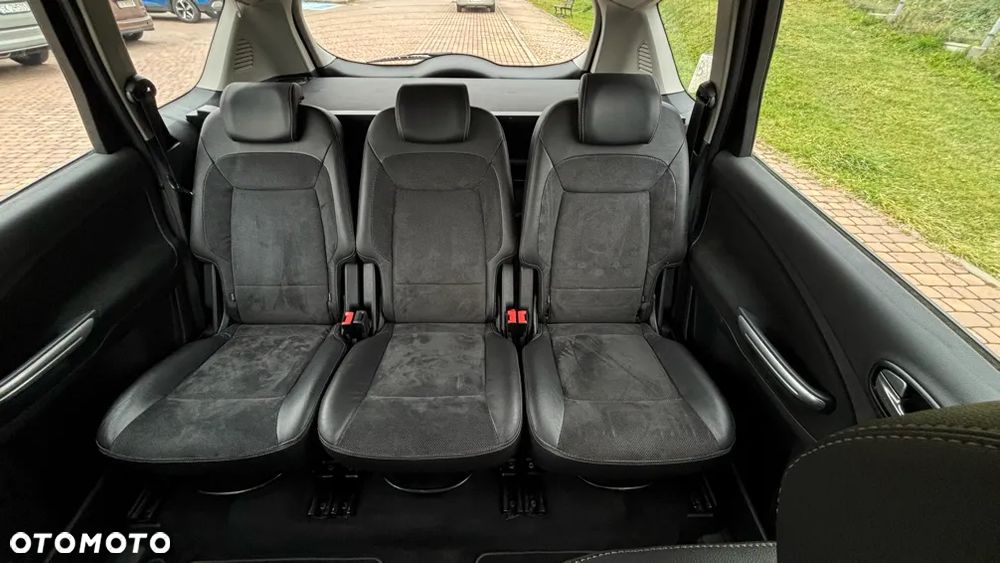 Ford S-Max 2.3 Titanium - 22