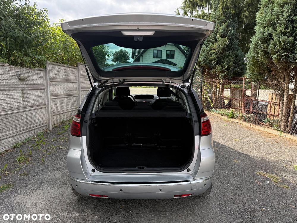 Citroën C4 Picasso VTi 120 Seduction - 21