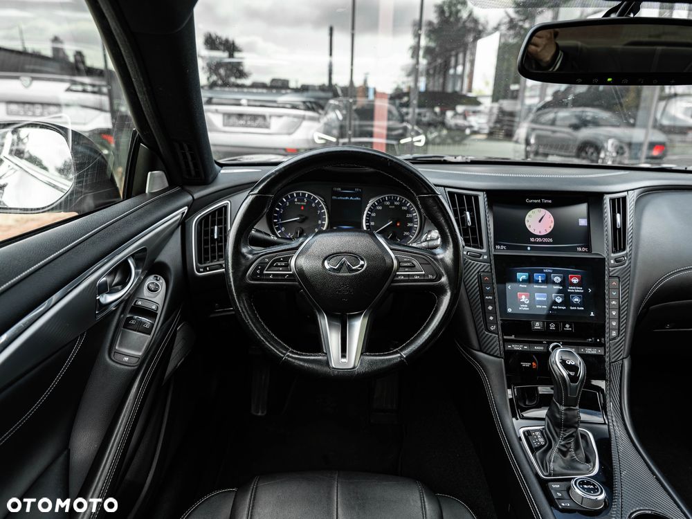 Infiniti Q60 - 27