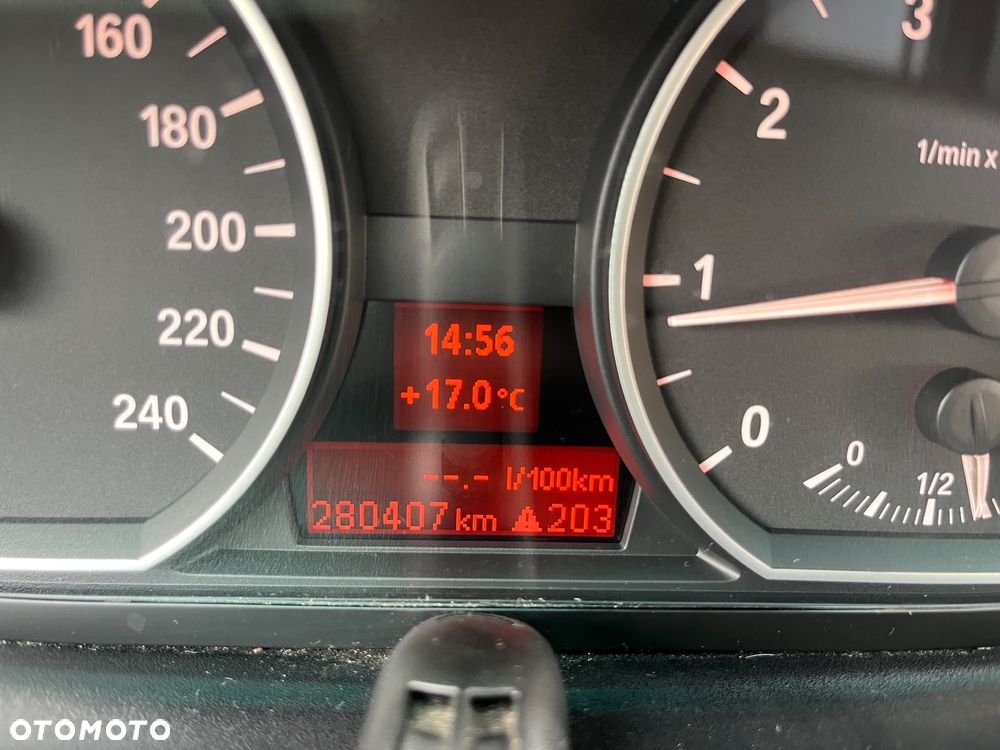 BMW Seria 1 116i - 15