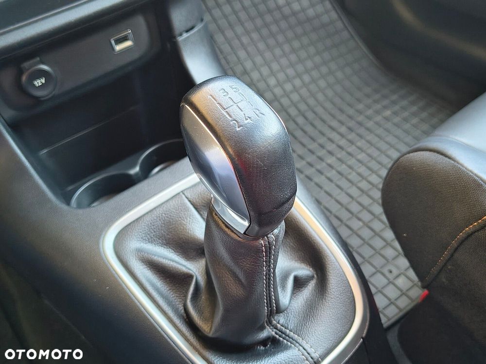 Citroën C3 1.2 PureTech GPF Feel - 26