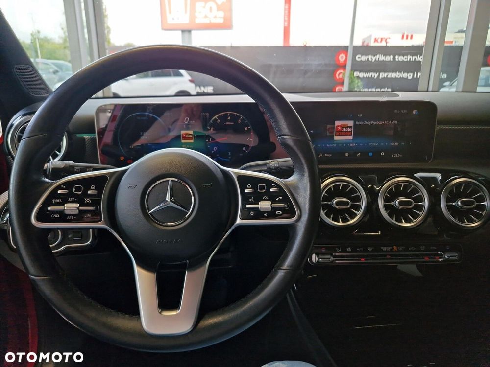 Mercedes-Benz Klasa A 200 Progressive 7G-DCT - 10