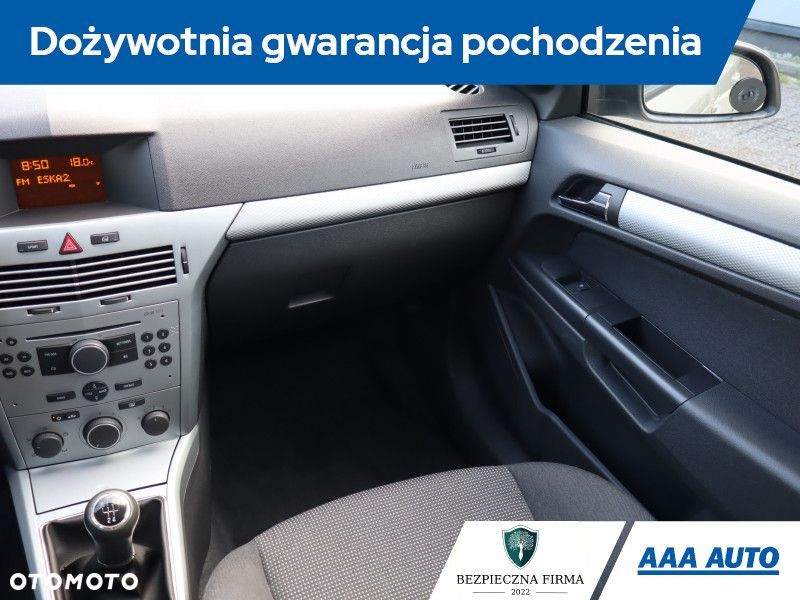 Opel Astra - 9