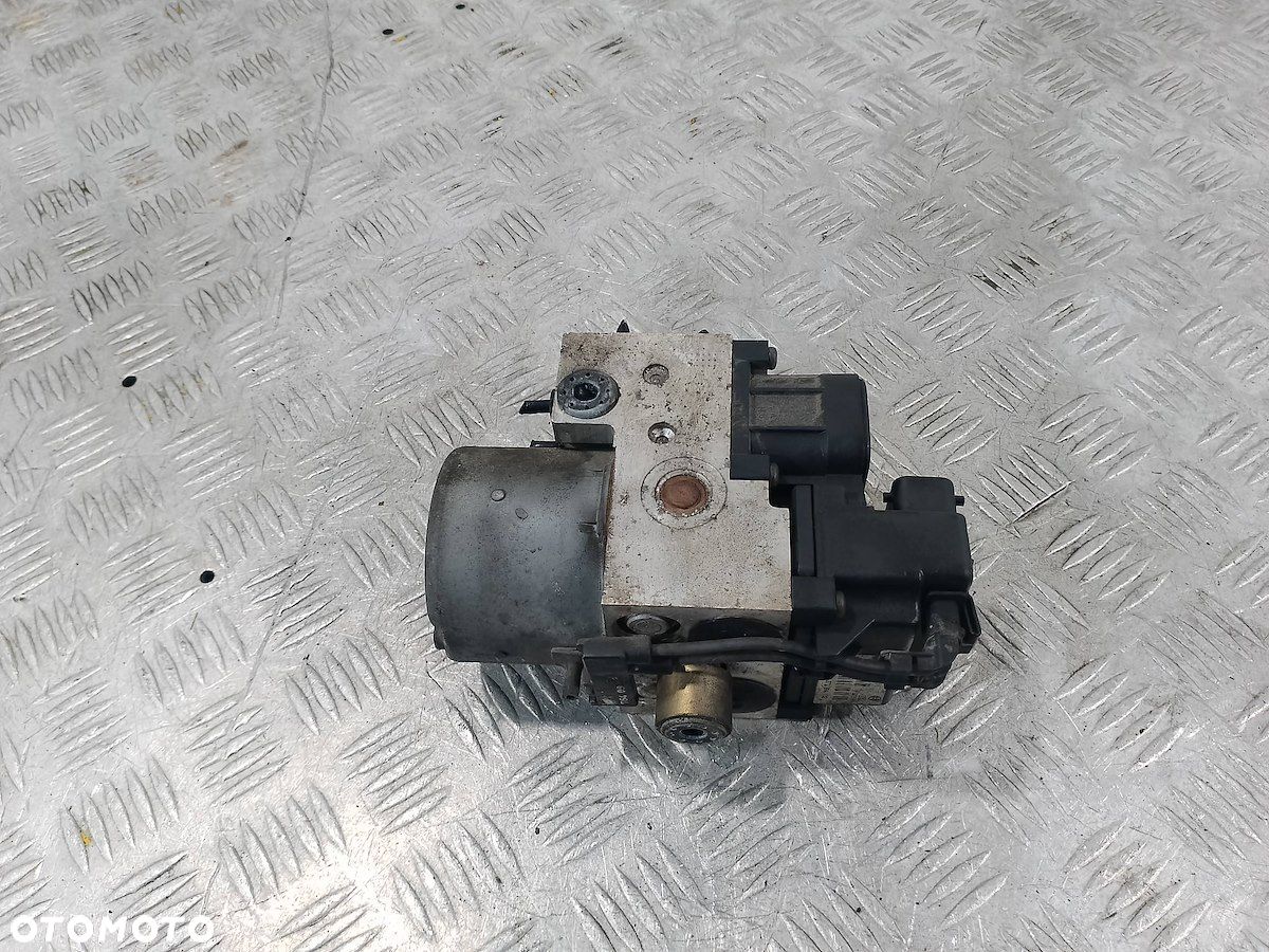 POMPA ABS AUDI A4 B5 0265216411  0273004132 8E0614111 1.9 TDI - 1