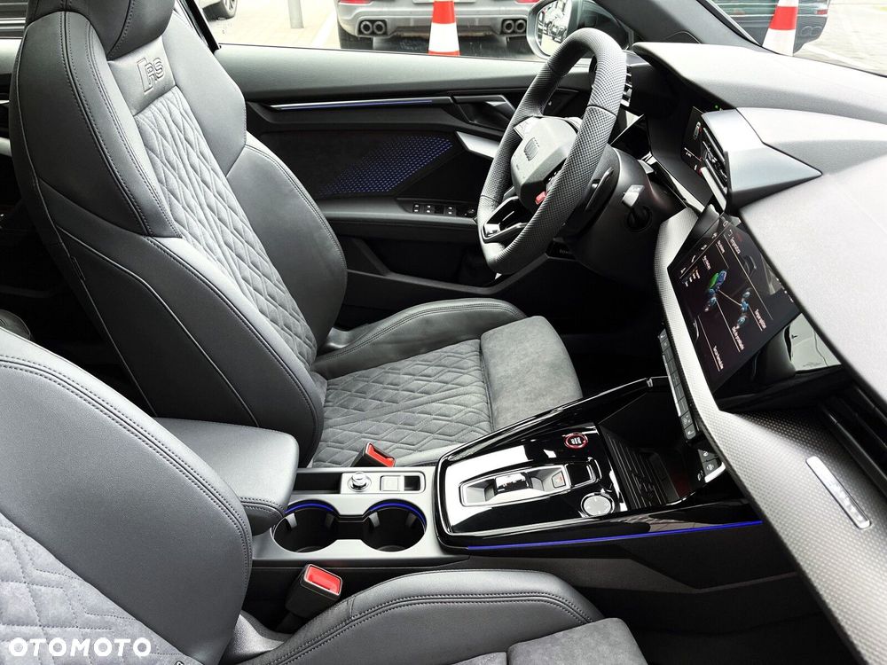 Audi RS3 Sportback - 21