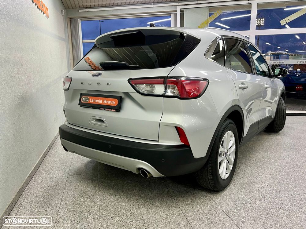 Ford Kuga 1.5 TDCi EcoBlue Titanium - 2
