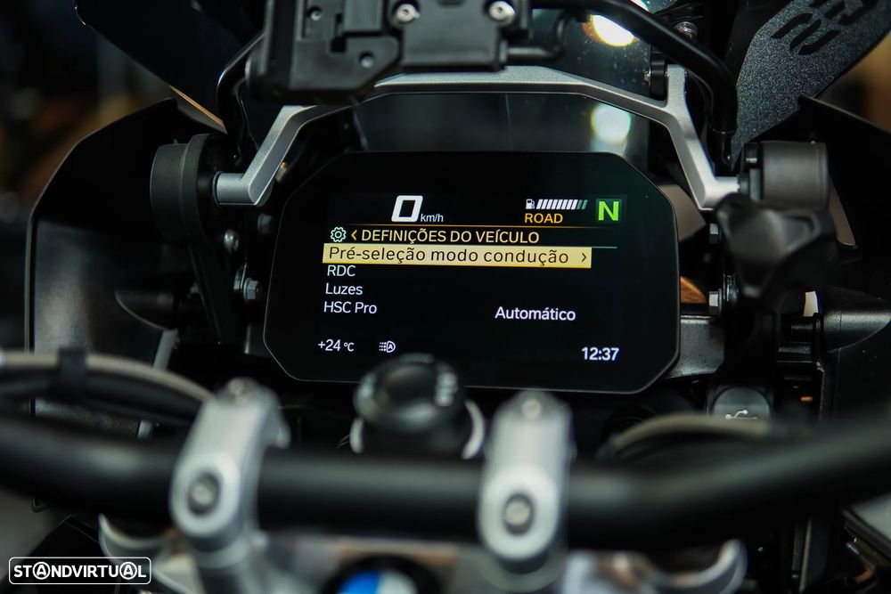 BMW R 1250 GS TRIPLE BLACK - 28