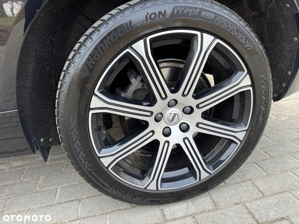 Volvo XC 60 B5 D AWD R-Design - 35