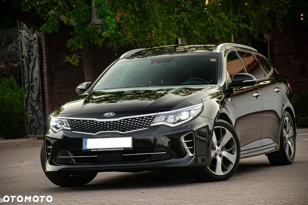 Kia Optima - 8