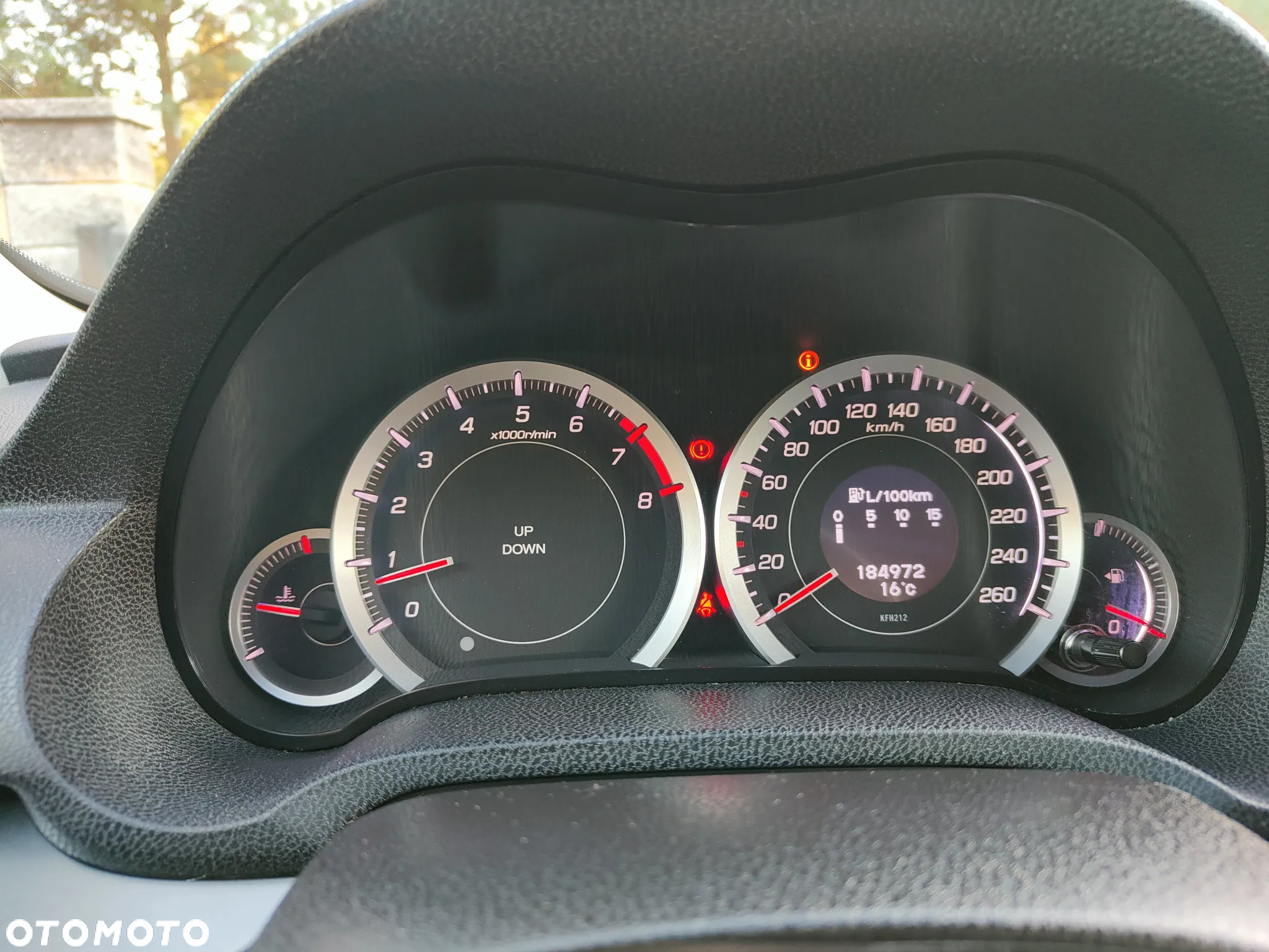 Honda Accord 2.0 Elegance - 11