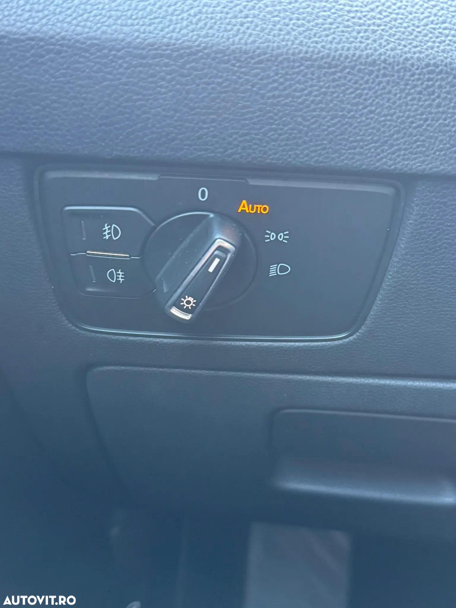 Volkswagen Passat - 19