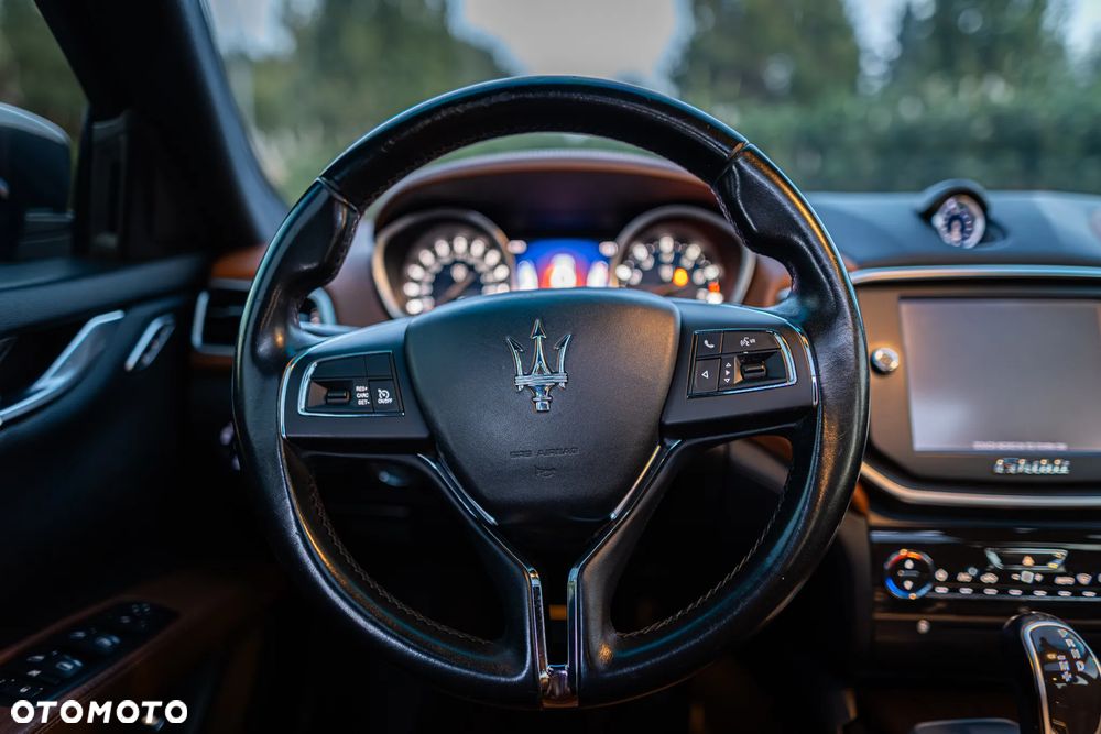 Maserati Ghibli - 10