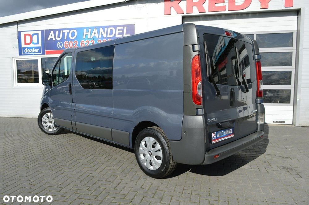 Opel Vivaro - 17