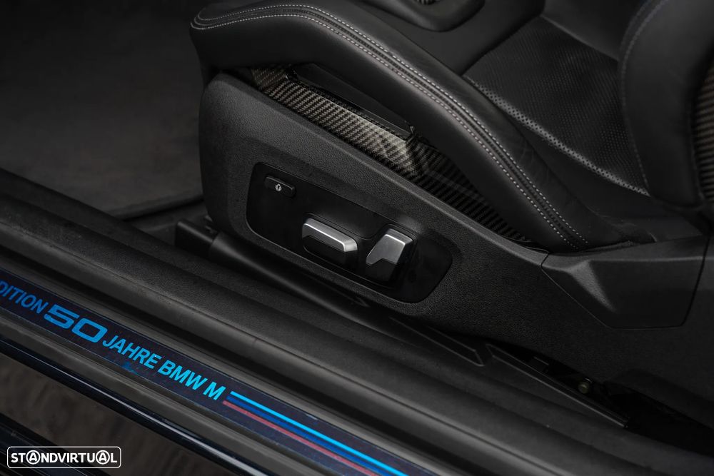 BMW M4 Pack 50 anos M - 16