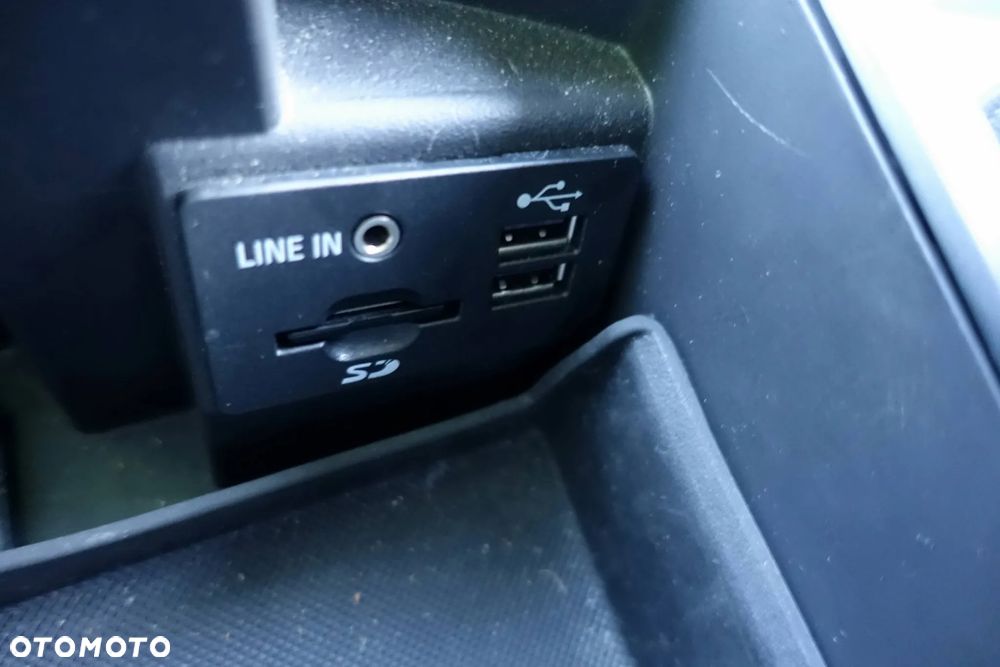 Ford C-MAX 1.5 EcoBoost Start-Stop-System Sport - 22