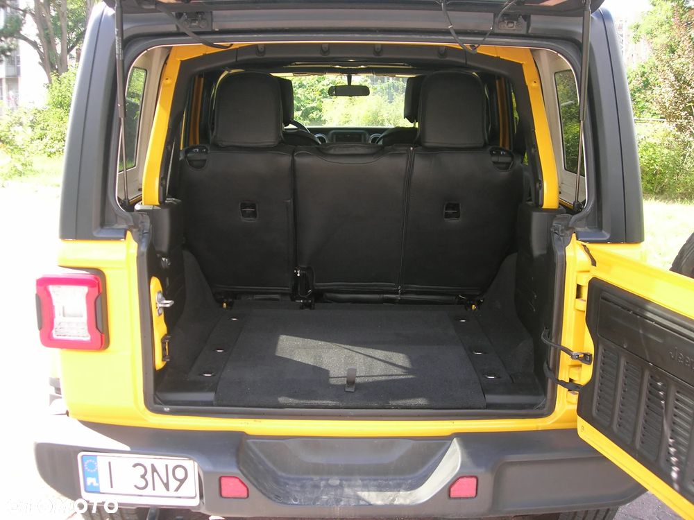 Jeep Wrangler - 7