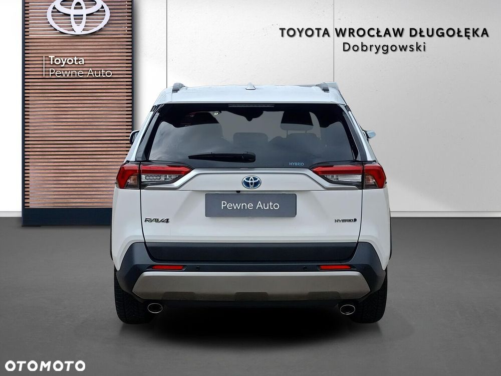 Toyota RAV4 - 6