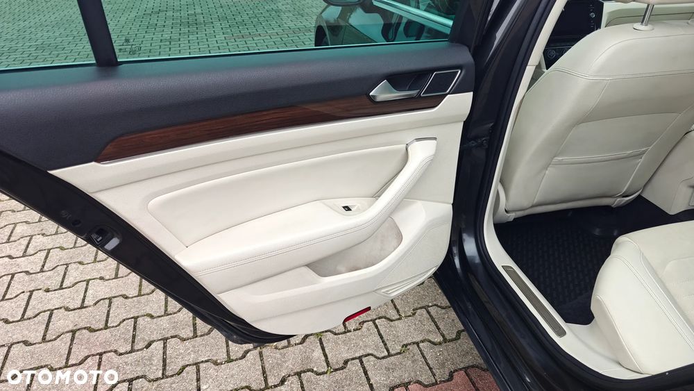 Volkswagen Passat 2.0 TDI BMT SCR Highline DSG7 - 8