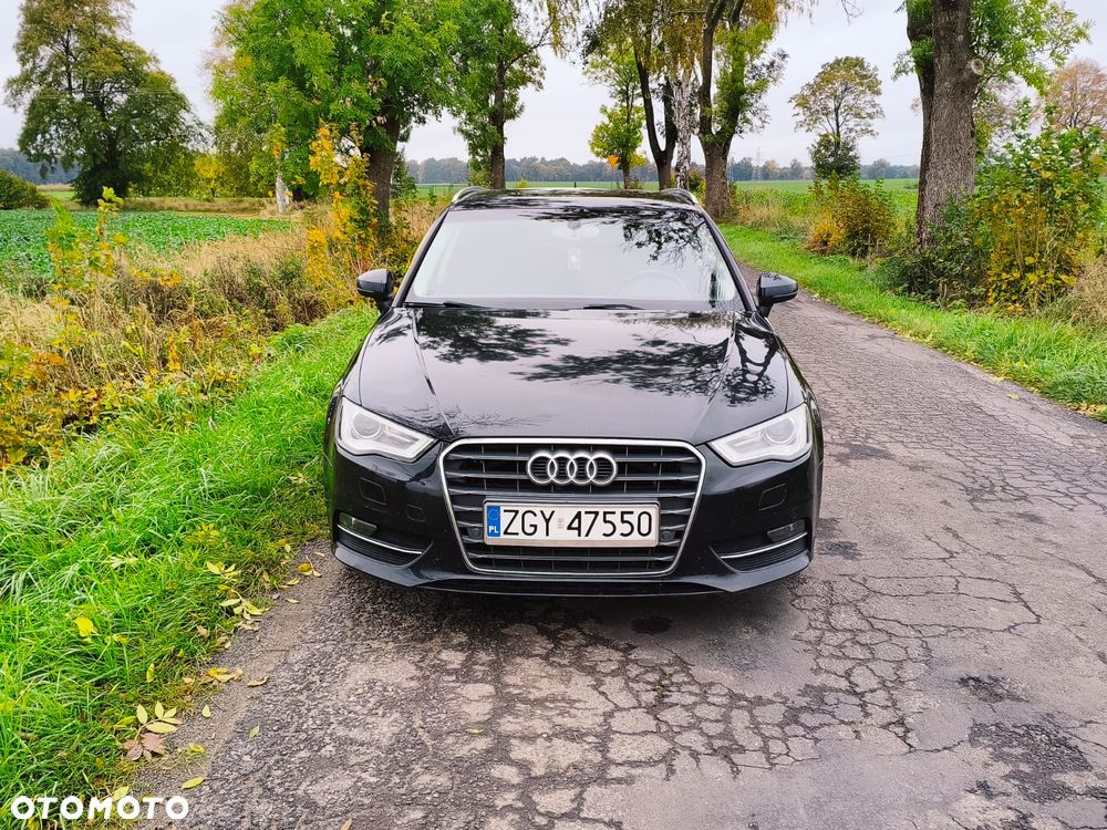 Audi A3 Sportback - 2