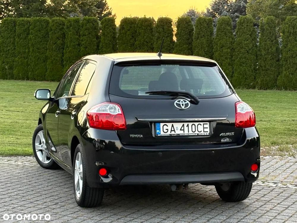 Toyota Auris 2.0 D-4D Life+ - 8