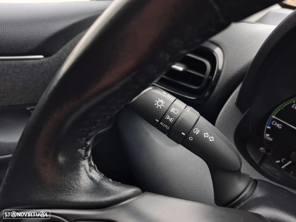 Toyota Yaris 1.5 HDF Comfort Plus - 15